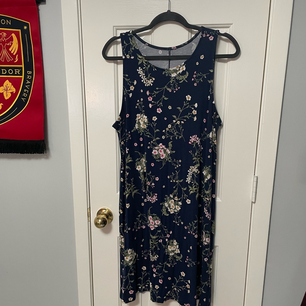 Old Navy Floral Shift Dress